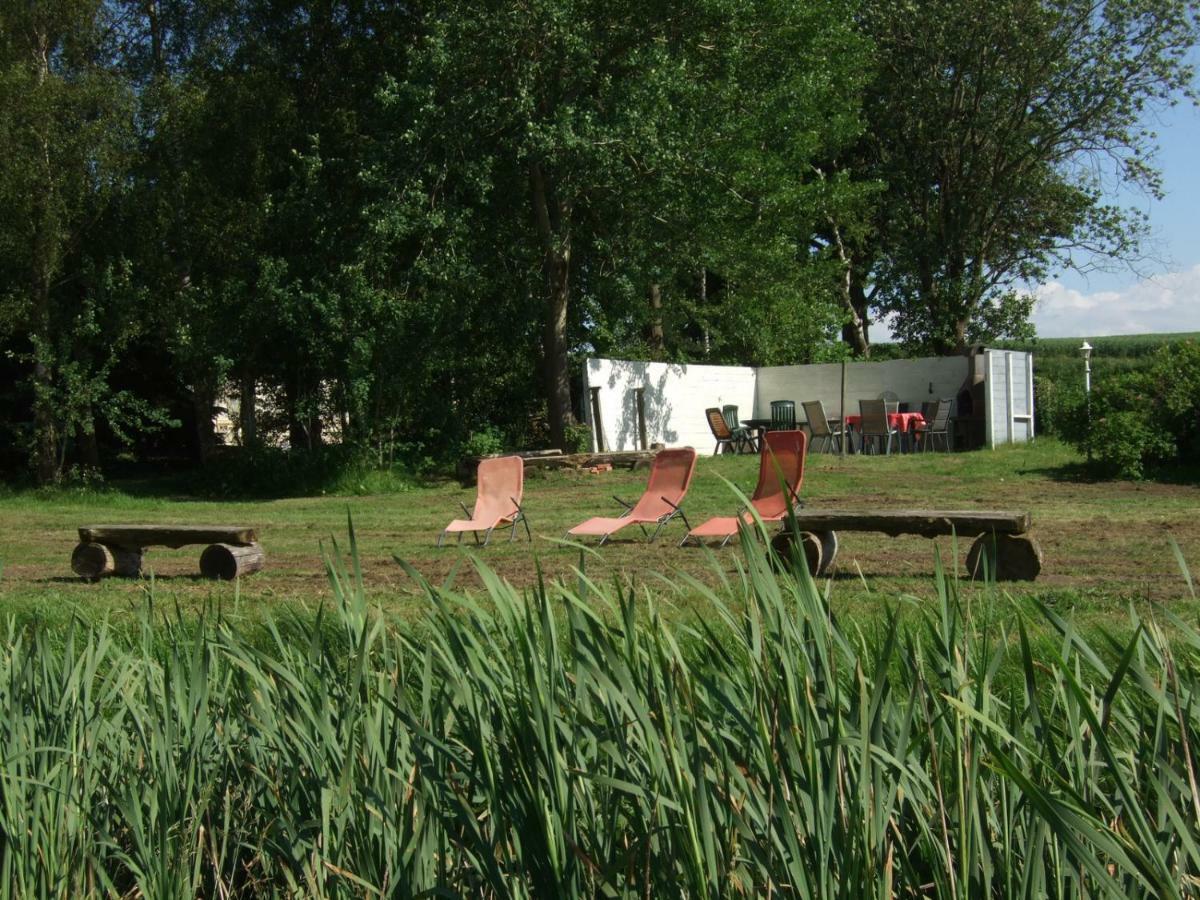 Hof Kranichweide, Ferienwohnung Hrimfaxi Saal Exterior foto