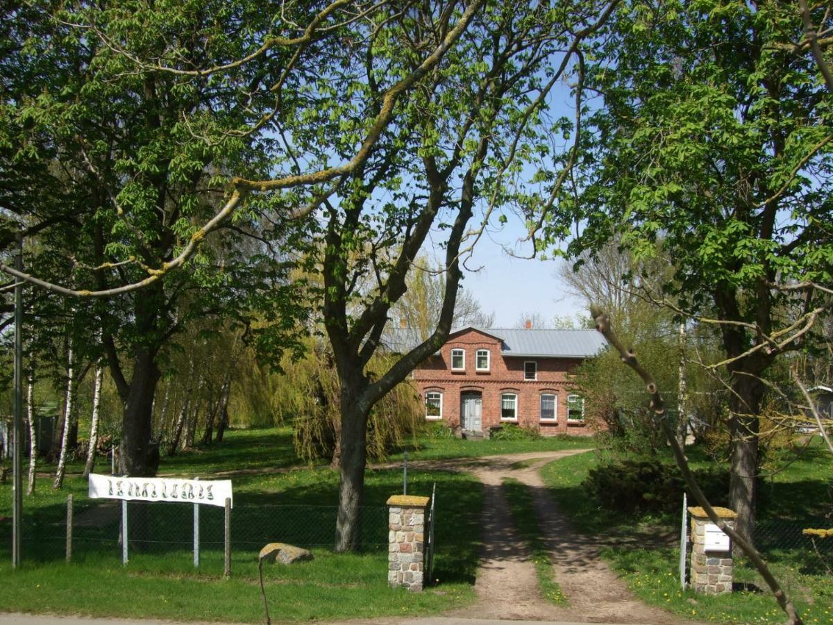 Hof Kranichweide, Ferienwohnung Hrimfaxi Saal Exterior foto